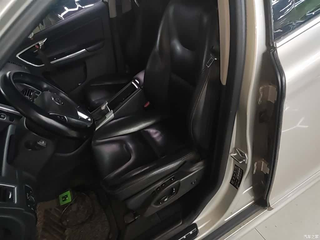 Volvo XC60, 2017 15