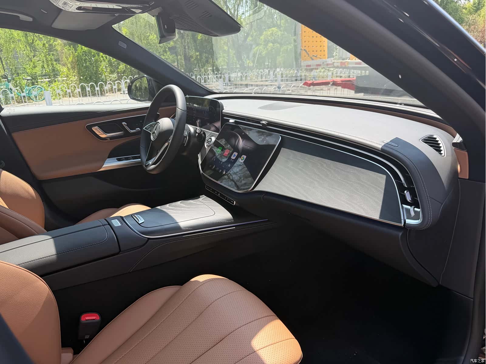 Mercedes-Benz E-Class, 2025 6