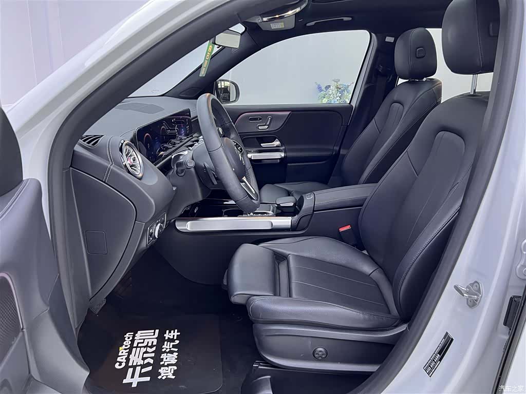 Mercedes-Benz GLB, 2021 18