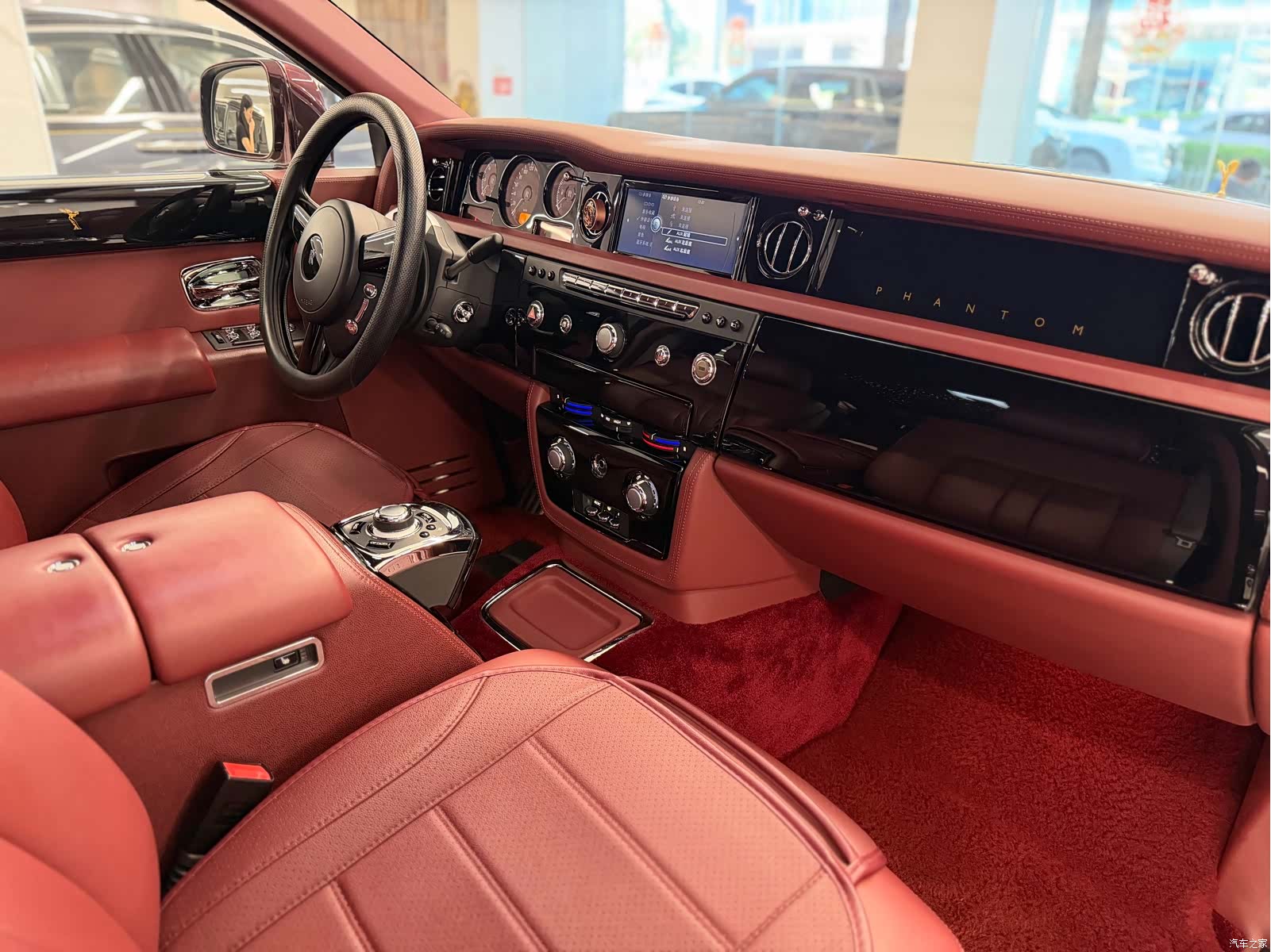 Rolls-Royce Phantom, 2014 все фото