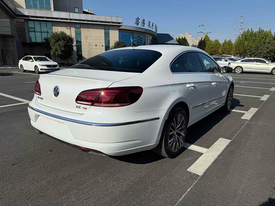 Volkswagen CC