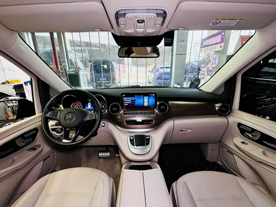 Mercedes-Benz V-class Mercedes-Benz V-class