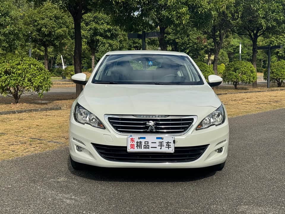 Peugeot 408