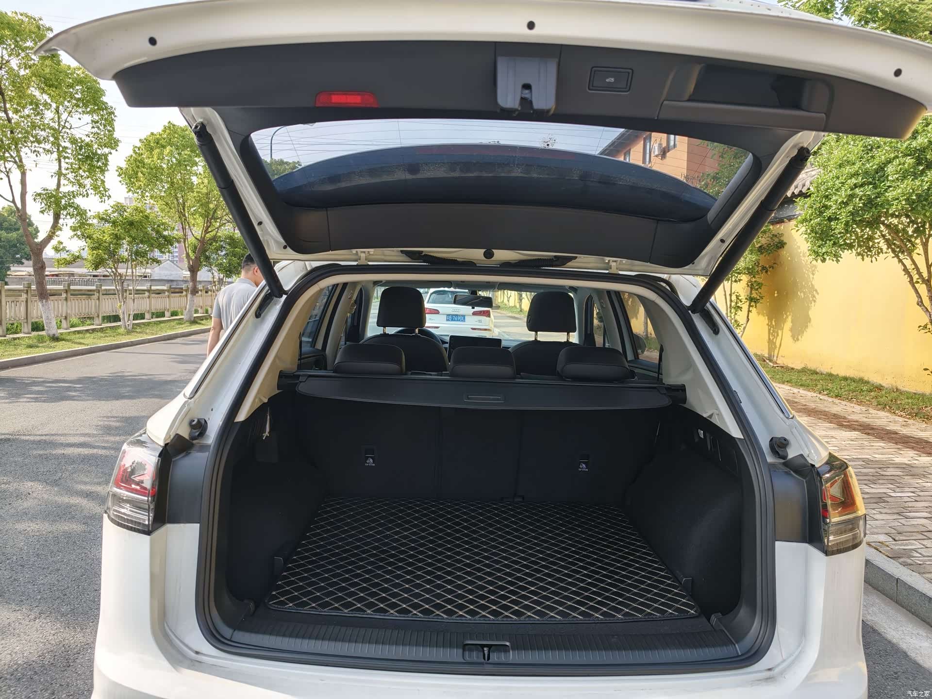 Volkswagen Tayron, 2025 14