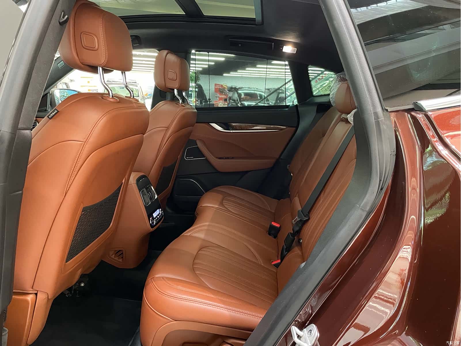 Maserati Levante, 2017 17