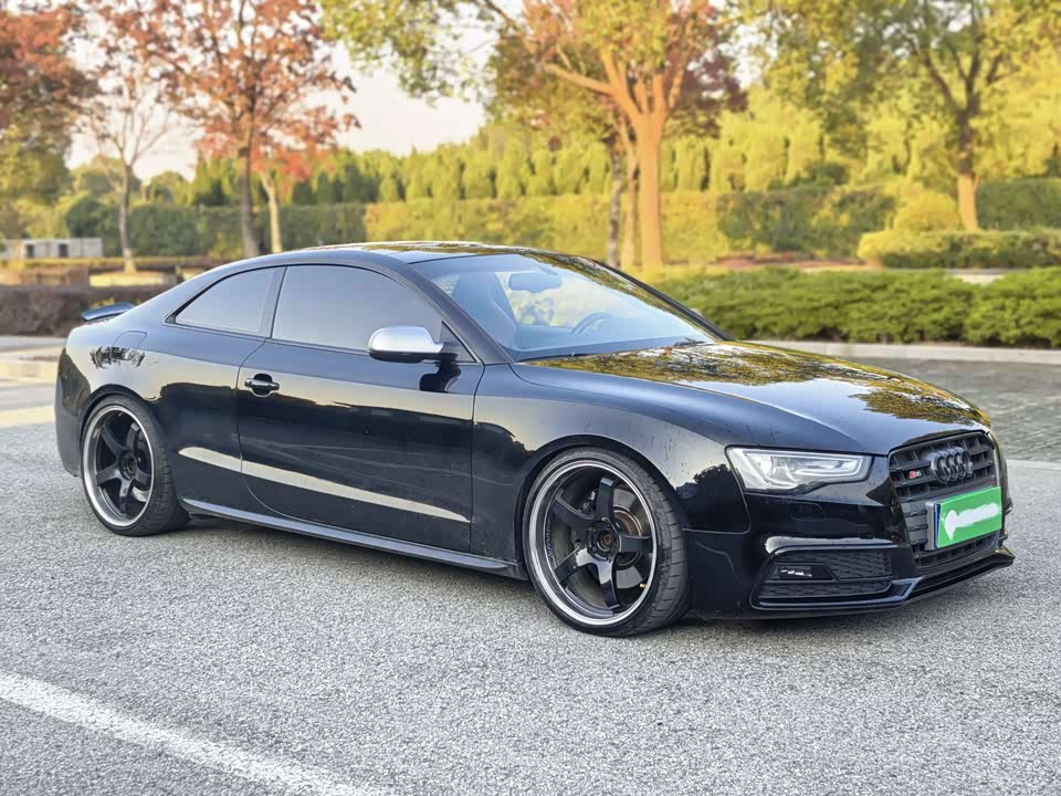 Audi S5
