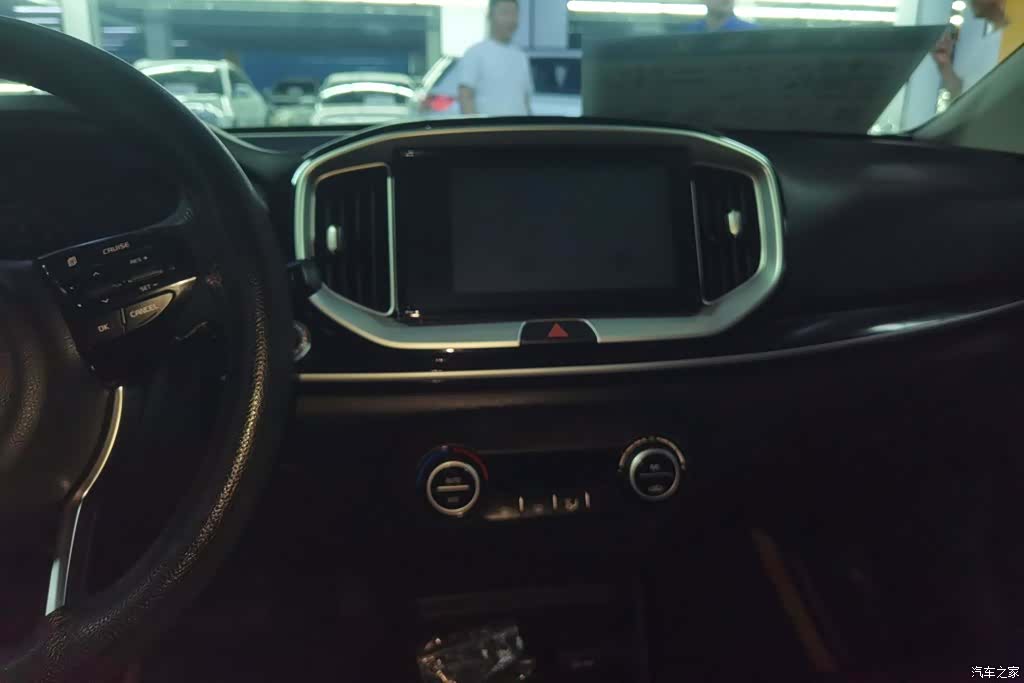 Kia KX1, 2021 13
