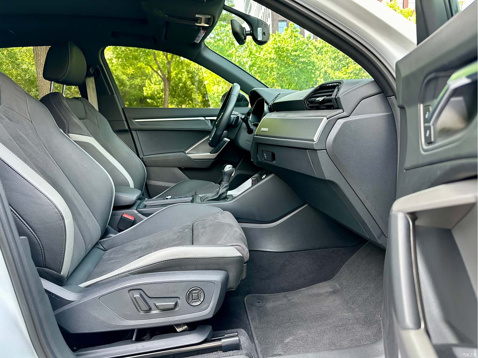 Audi Q3, 2023 7