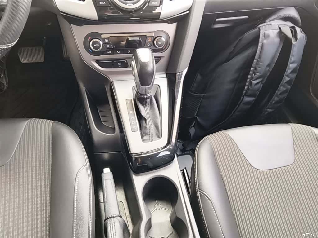 Ford Focus, 2014 14