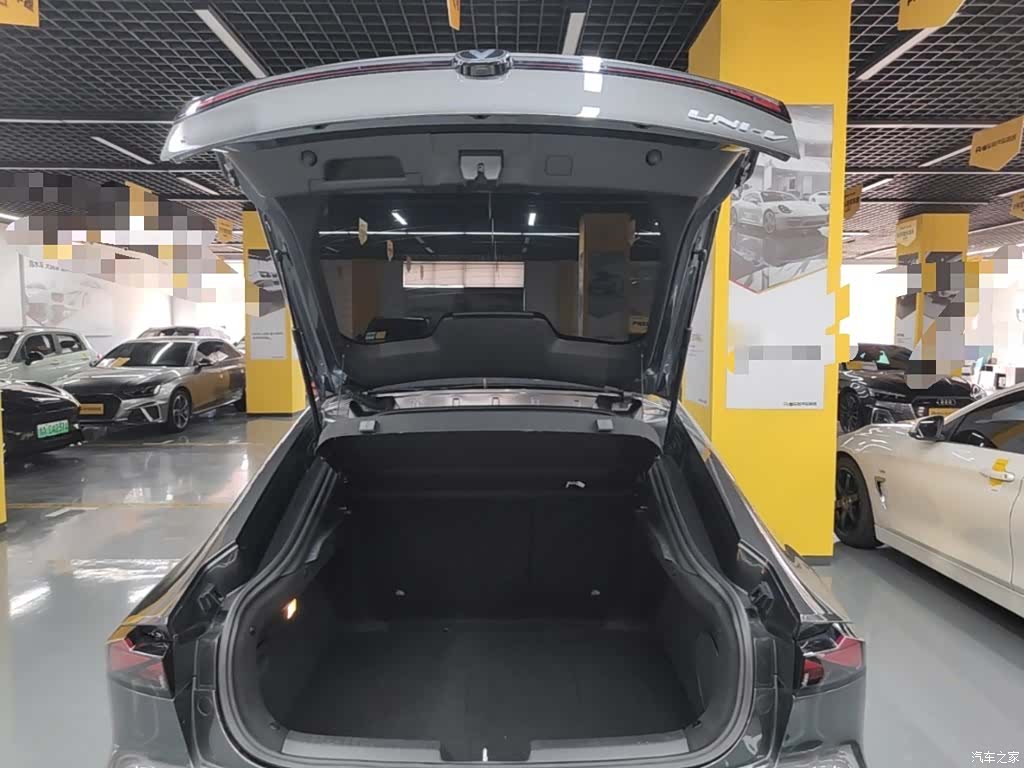 Changan UNI-V, 2023 19