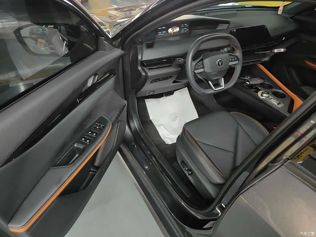 Changan UNI-V, 2023 16