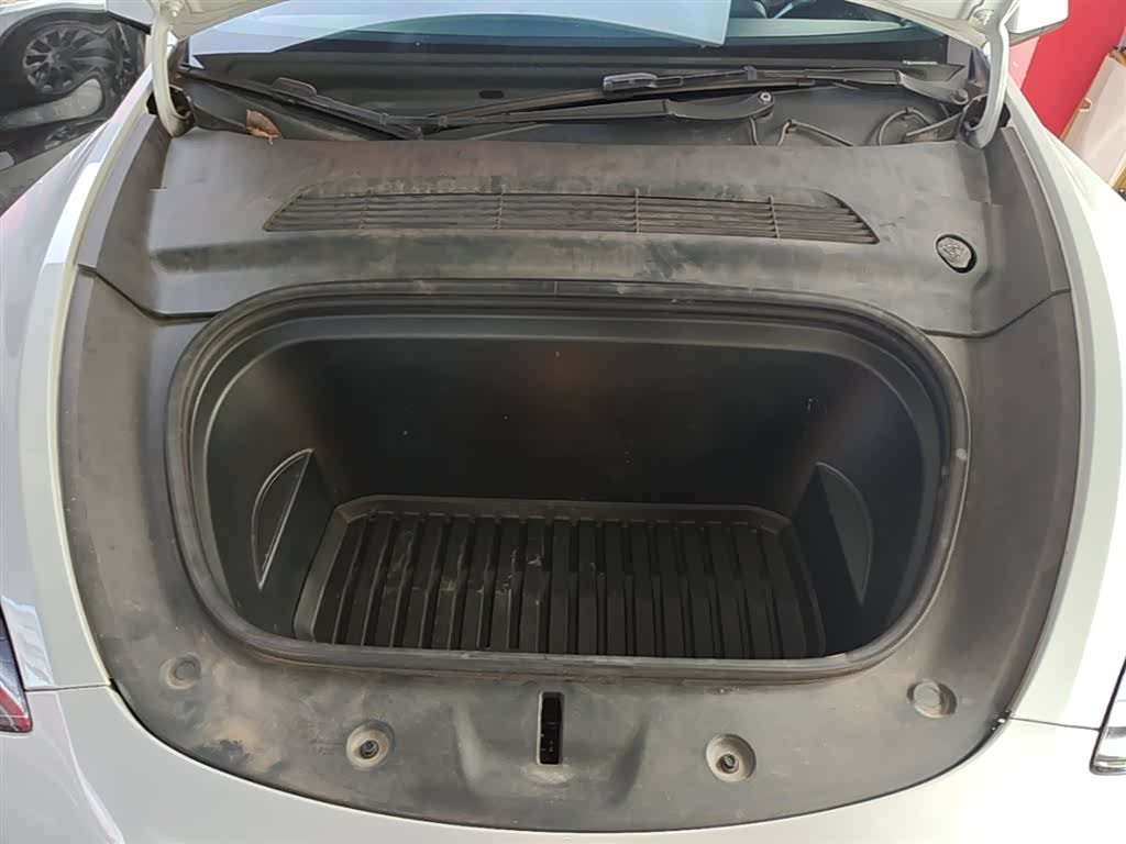 Tesla Model Y, 2023 20