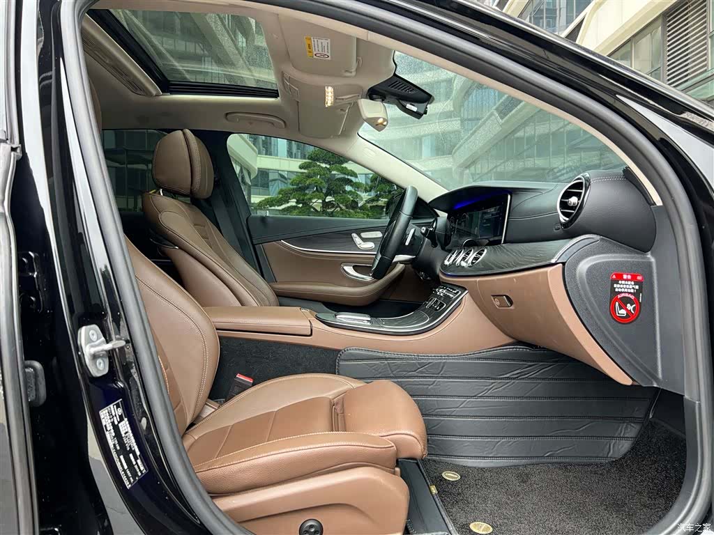 Mercedes-Benz E-Class, 2020 18