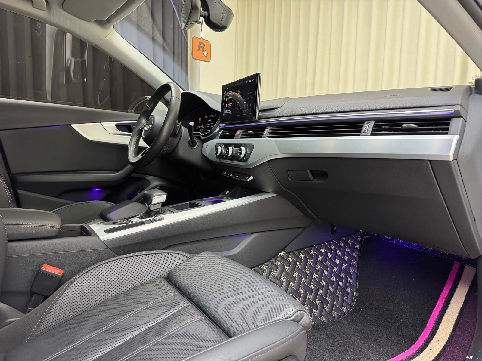 Audi A4L, 2021 35
