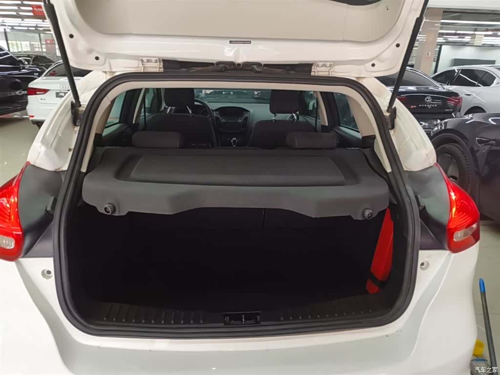 Ford Focus, 2016 19