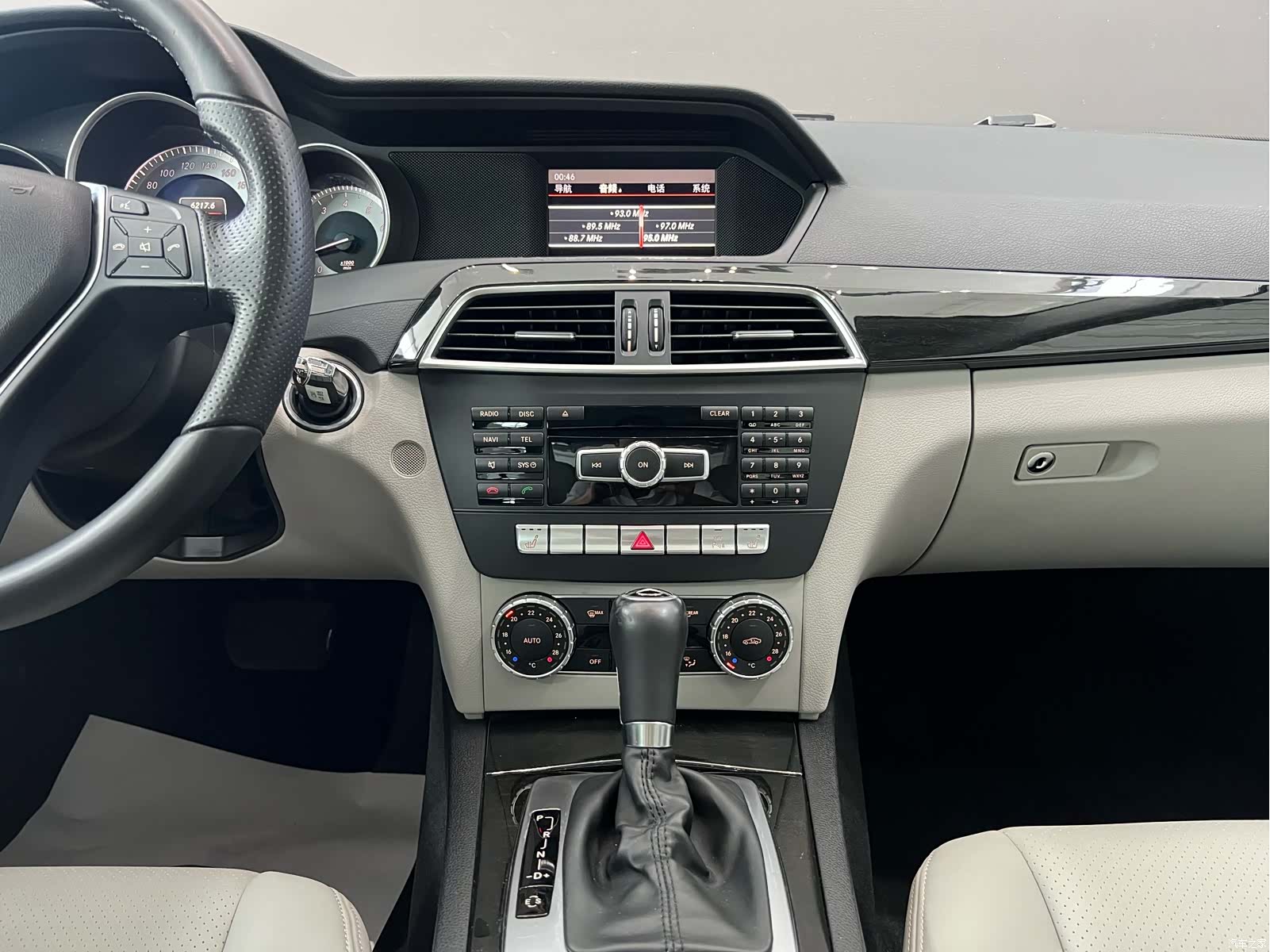 Mercedes-Benz C-Class, 2014 23