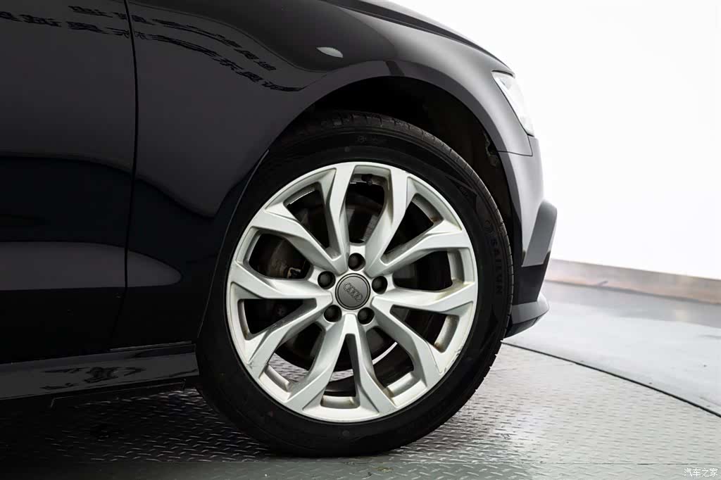 Audi A6L, 2018 20