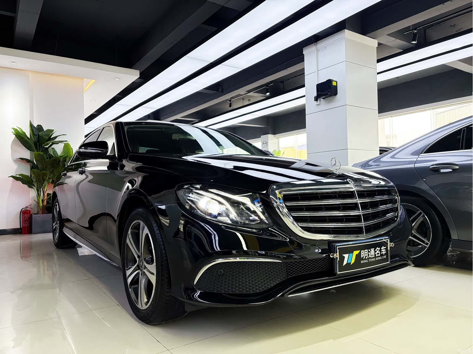 Mercedes-Benz E-Class, 2018 3