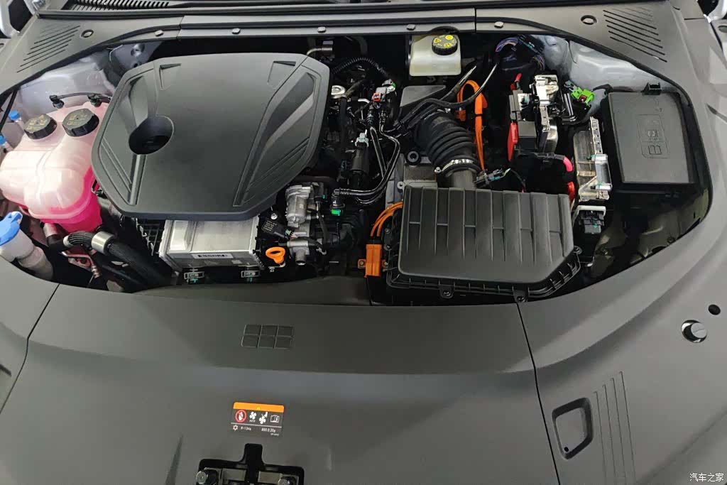 Geely 8, 2026 10