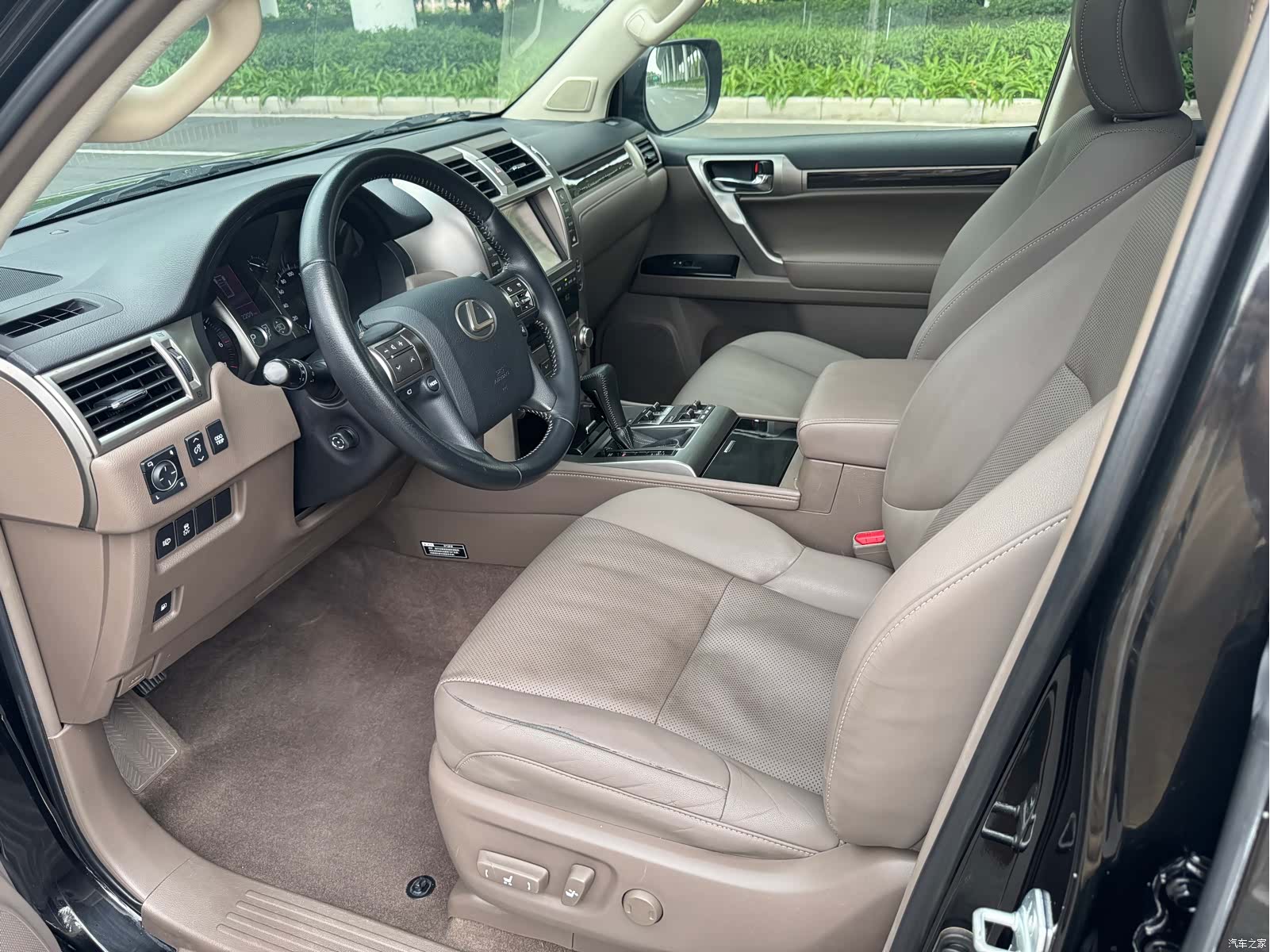 Lexus GX, 2016 4
