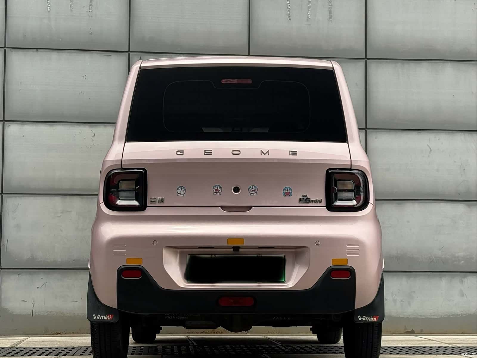 Geely Panda, 2024 19