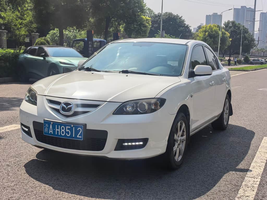 Mazda Mazda3 2012 1.6L AT