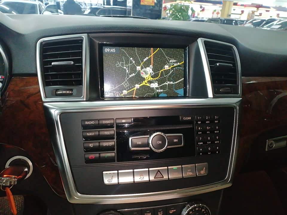 Mercedes-Benz M class