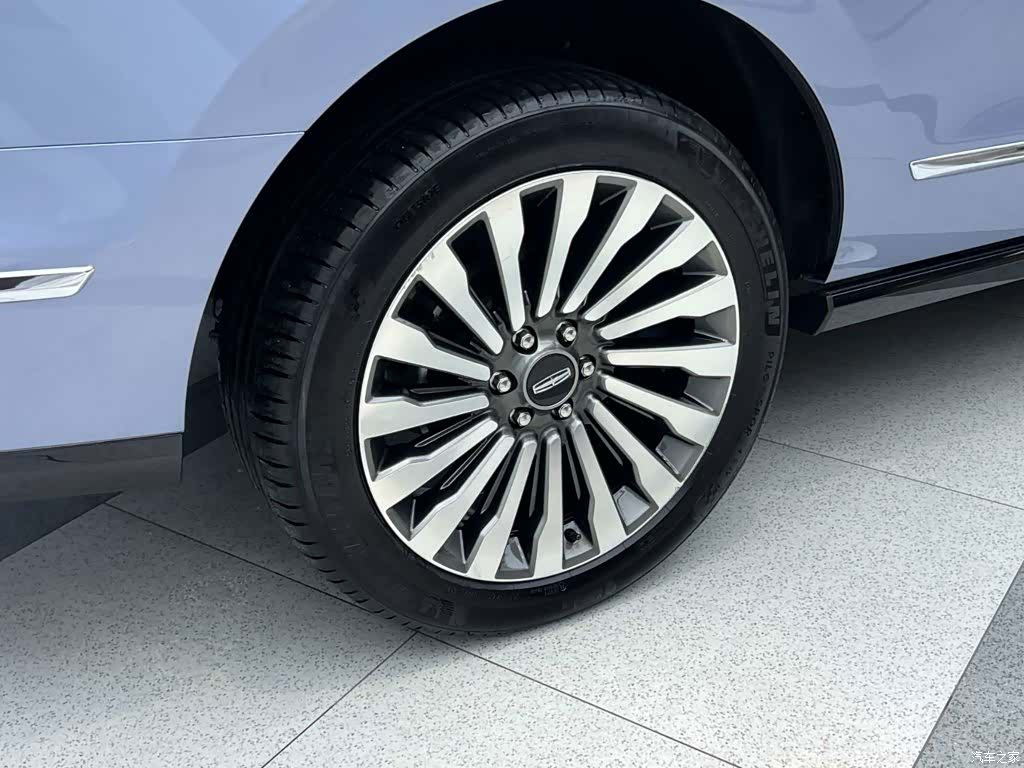 Lincoln Navigator, 2019 37