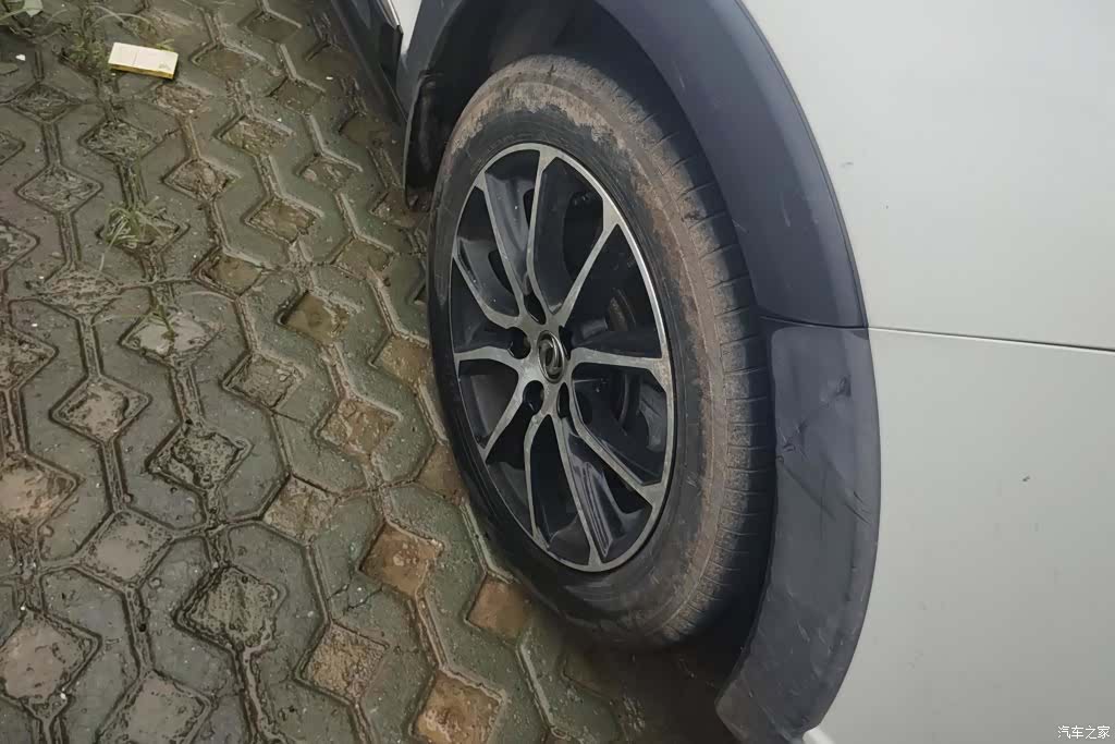 DongFeng SX6, 2016 6