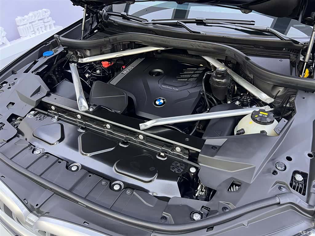 BMW X6, 2022 26