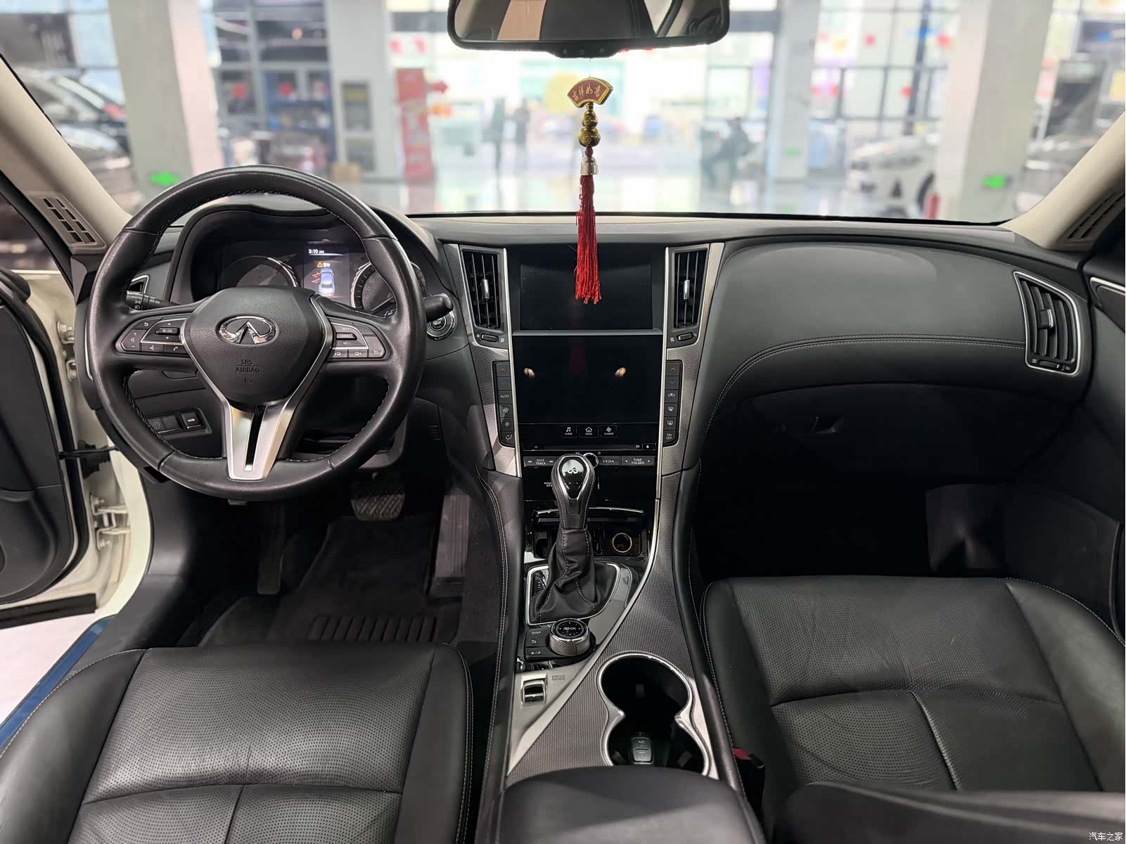 Infiniti Q50L, 2021 10