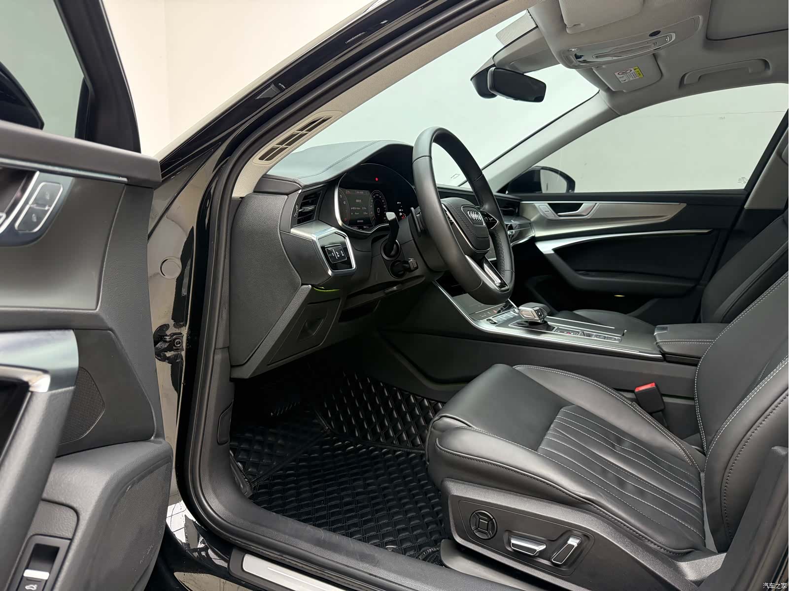 Audi A6L, 2024 14