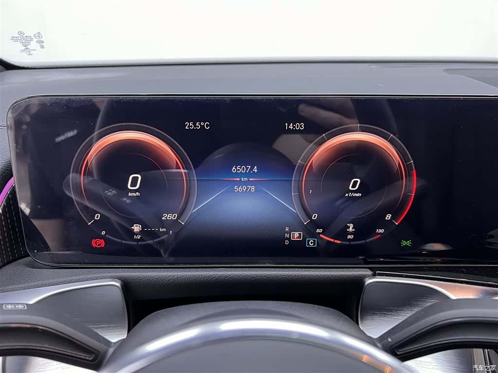 Mercedes-Benz GLB, 2021 16