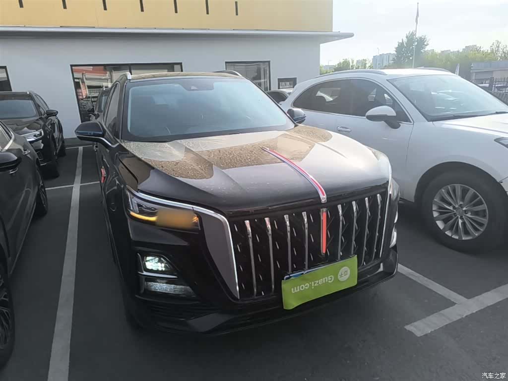Hongqi HS5, 2023 4