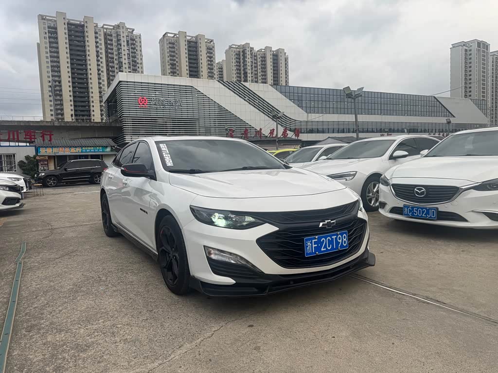 Chevrolet Malibu XL