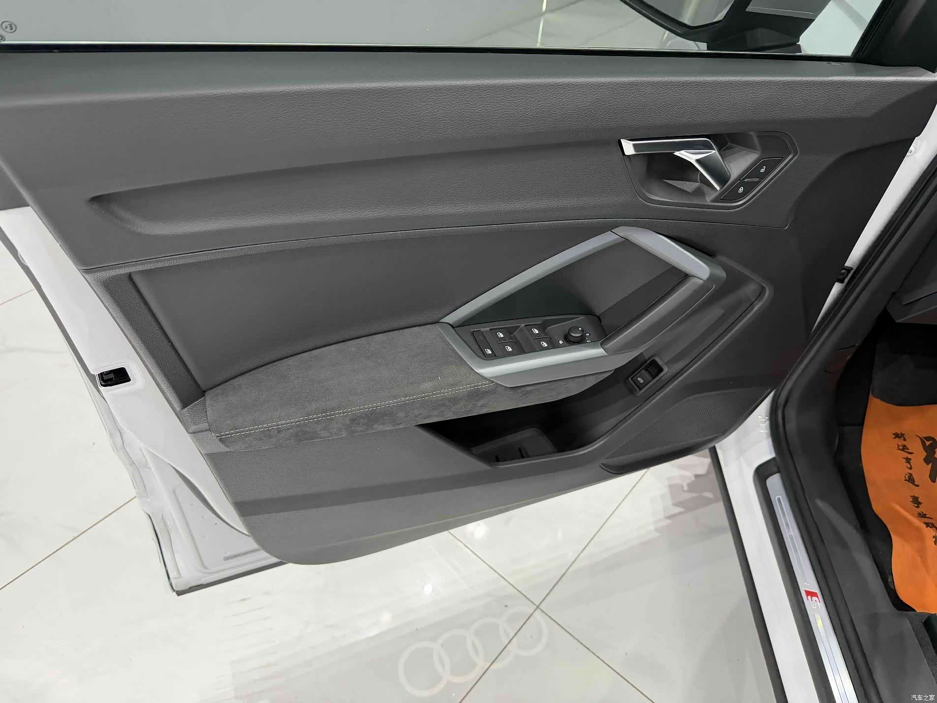 Audi Q3, 2022 8