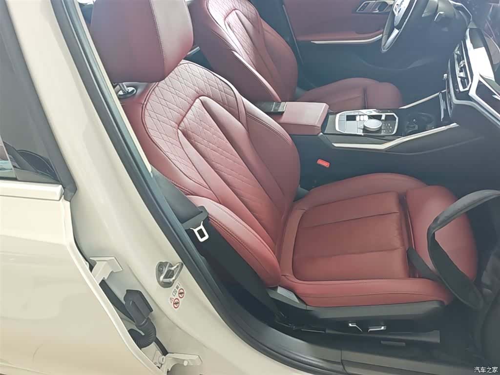 BMW i3, 2024 25