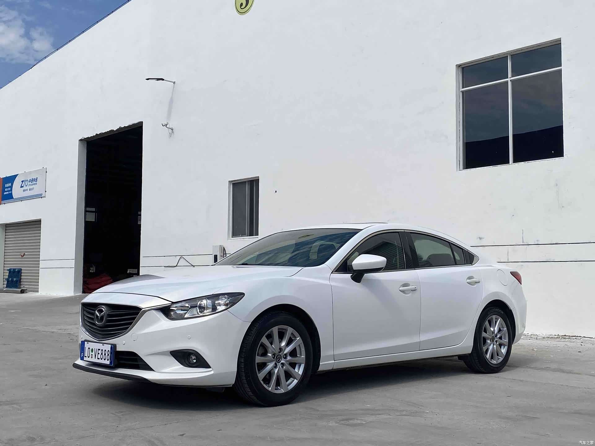 Mazda Atenza, 2014 1