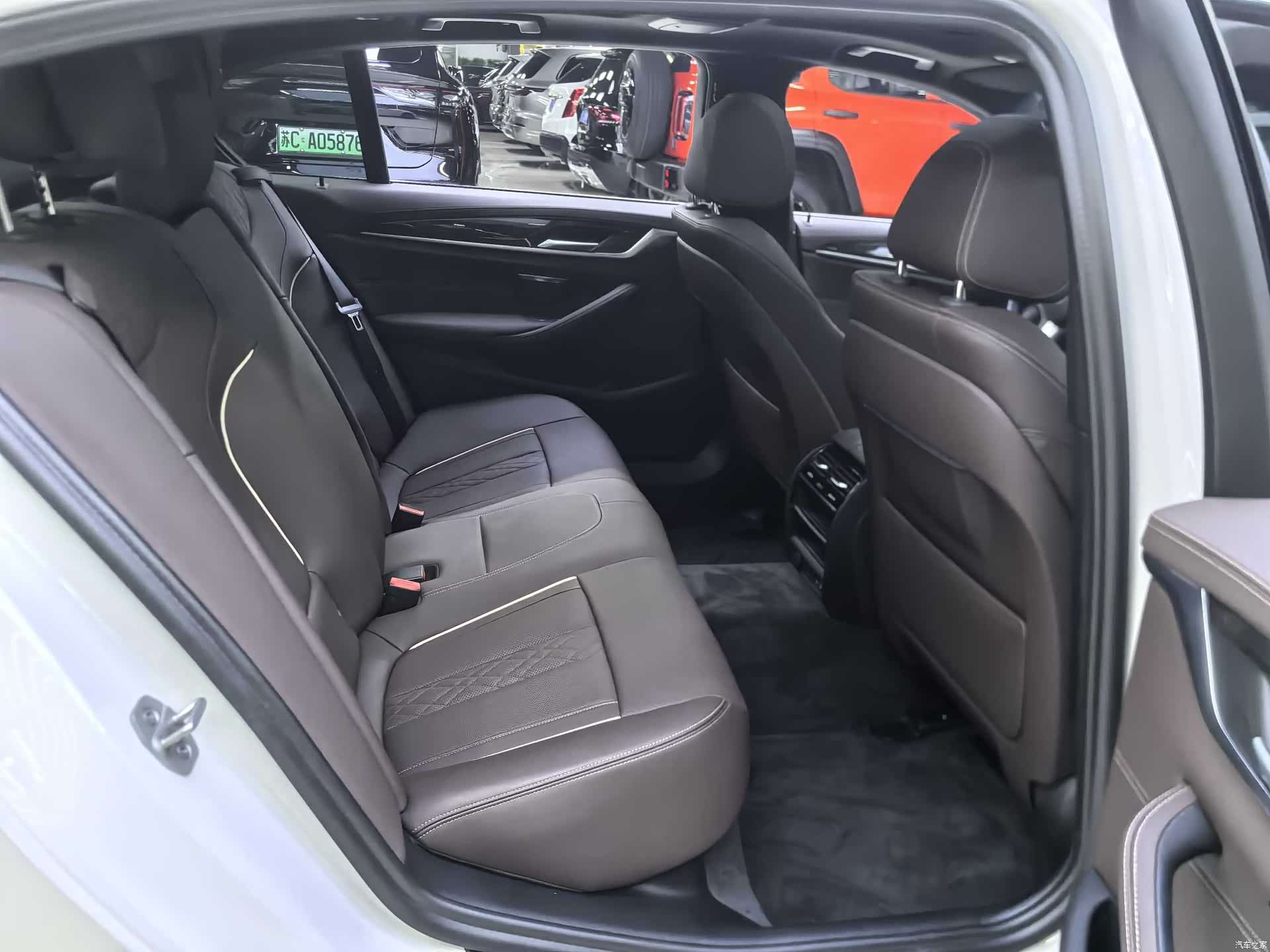 BMW 5 Series, 2021 13