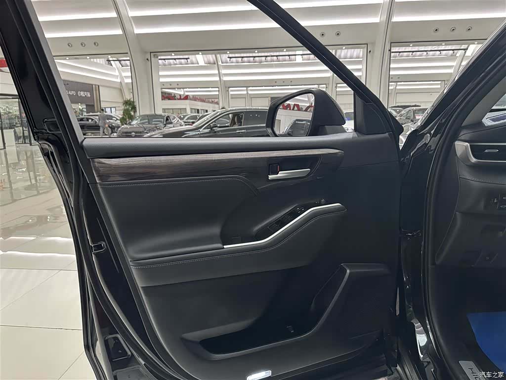 Toyota Highlander, 2025 6