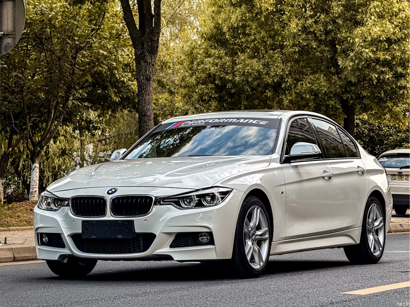 BMW 3 Series, 2018 1
