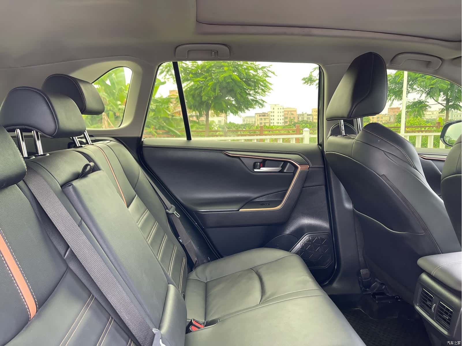 Toyota Wildlander, 2024 16