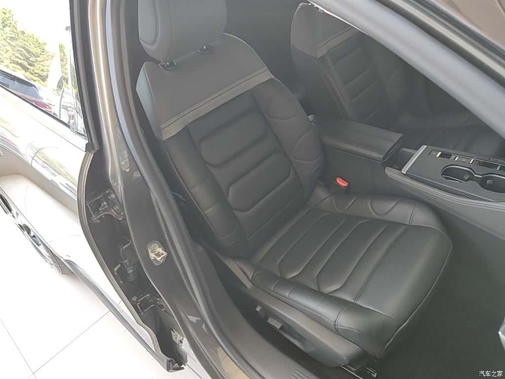 Citroen C5 X, 2023 25