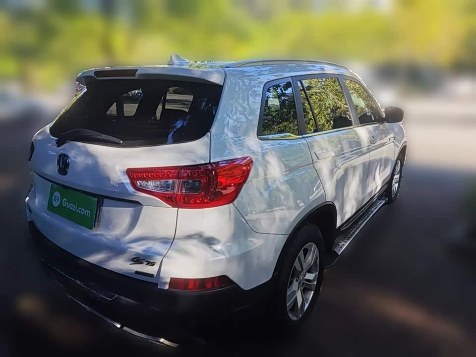 Changan CS75