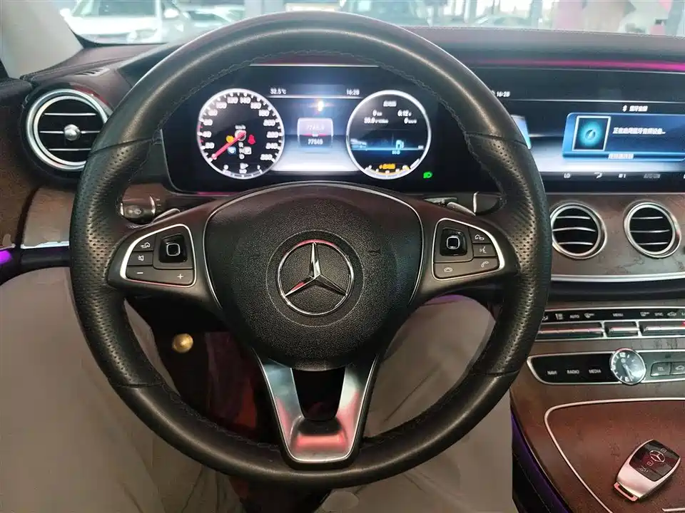 Mercedes-Benz E-class Mercedes-Benz E-class