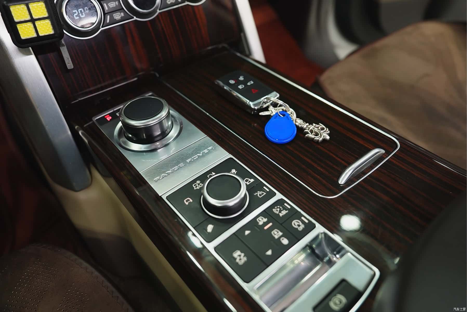 Land Rover Range Rover, 2015 16