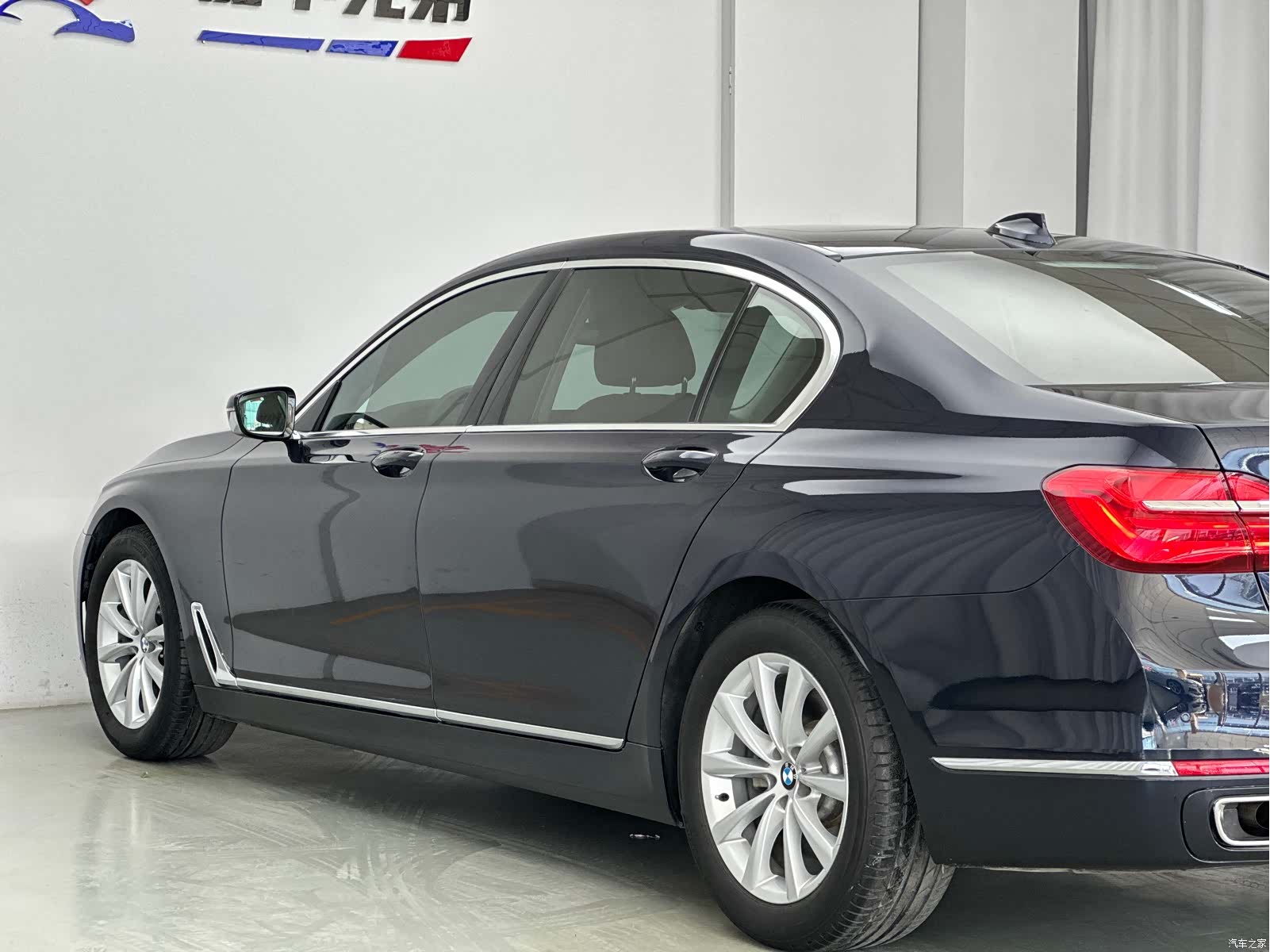 BMW 7 Series, 2016 12