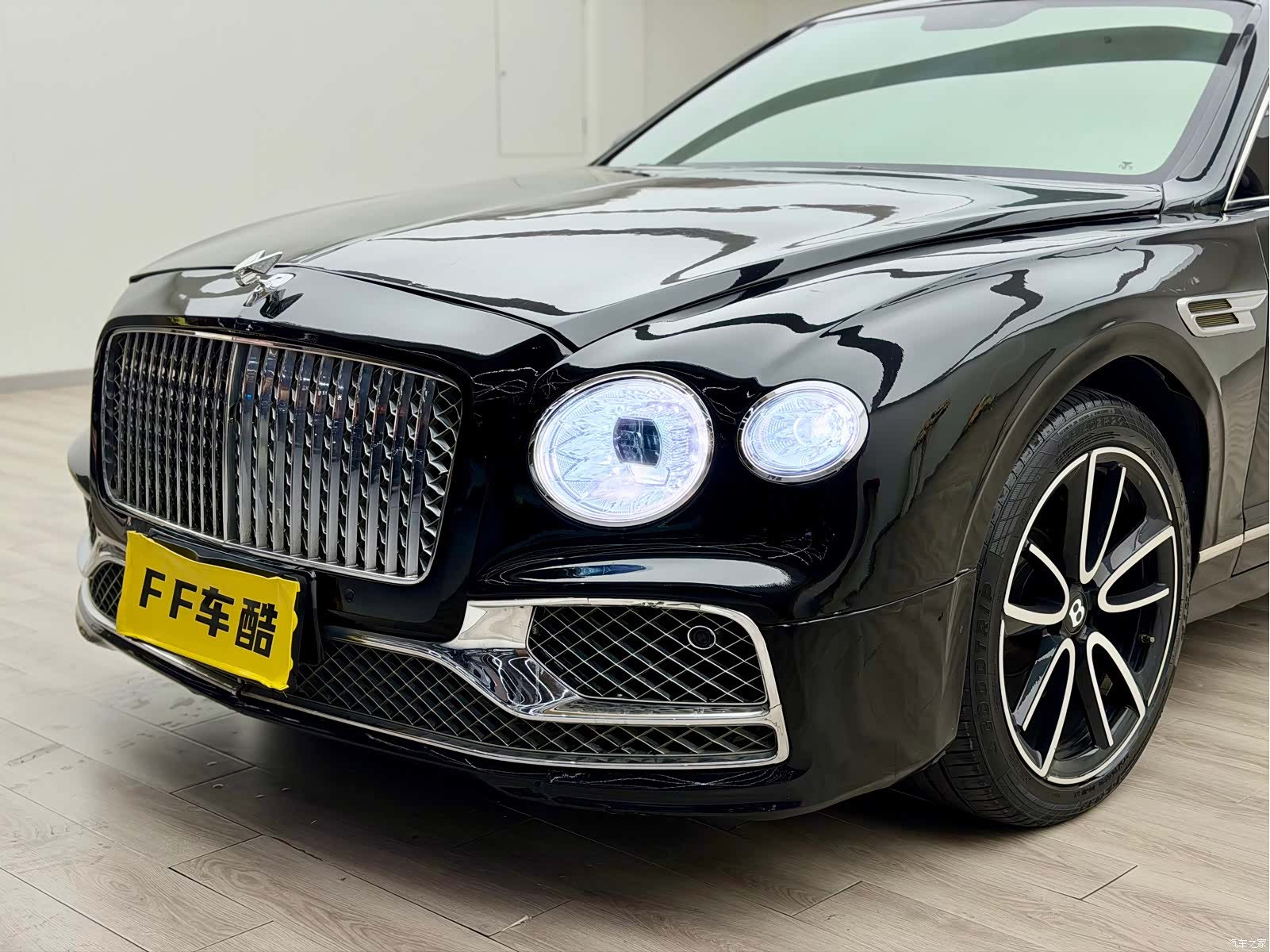 Bentley Flying Spur, 2007 все фото