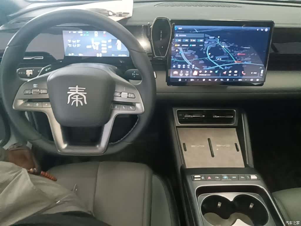 BYD Qin, 2025 10