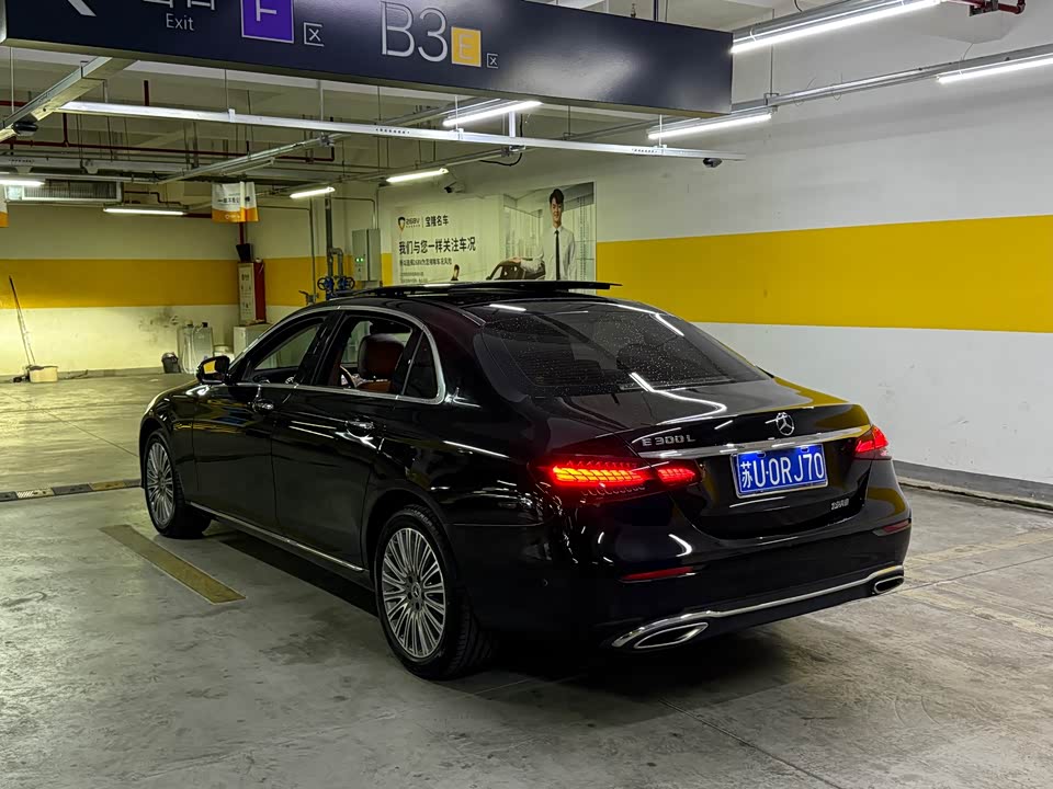 Mercedes-Benz E-class Mercedes-Benz E-class